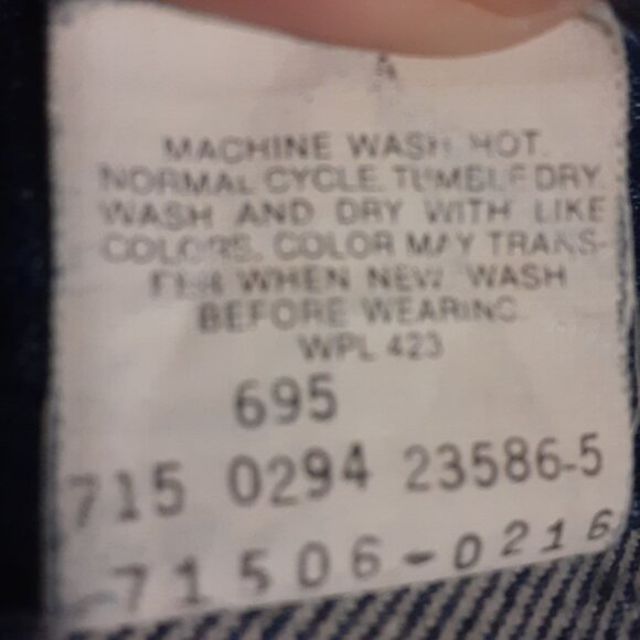 Levi's VTG 90's Denim Trucker Jacket 71506-0216 Size 50 Made in USA - Picture 6 of 8